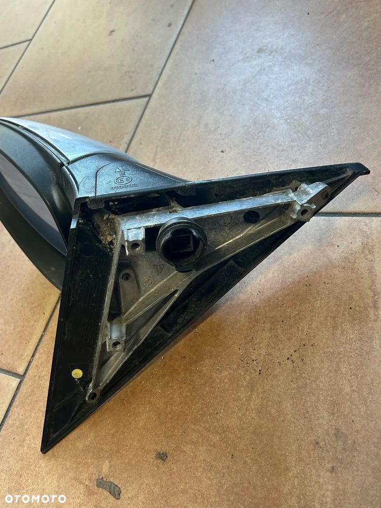 LUSTERKO BMW E82 PRAWE 5PIN EUROPA - 3