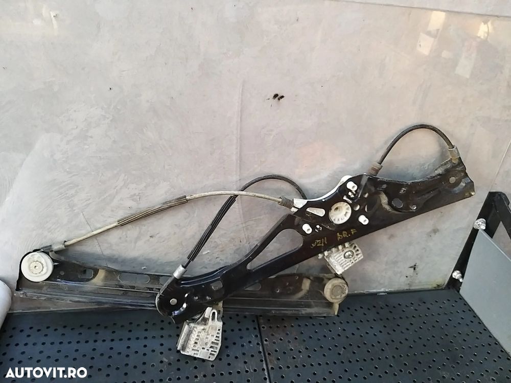 Macara usa dreapta fata mercedes e class w211 a2117300246 - 1