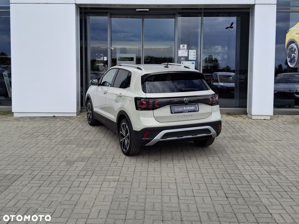 Volkswagen T-Cross - 10