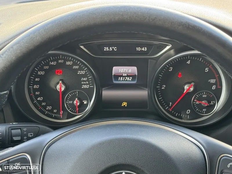 Mercedes-Benz CLA 180 d Shooting Brake Fleet Pack Plus - 9