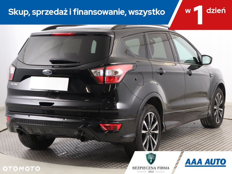 Ford Kuga - 6