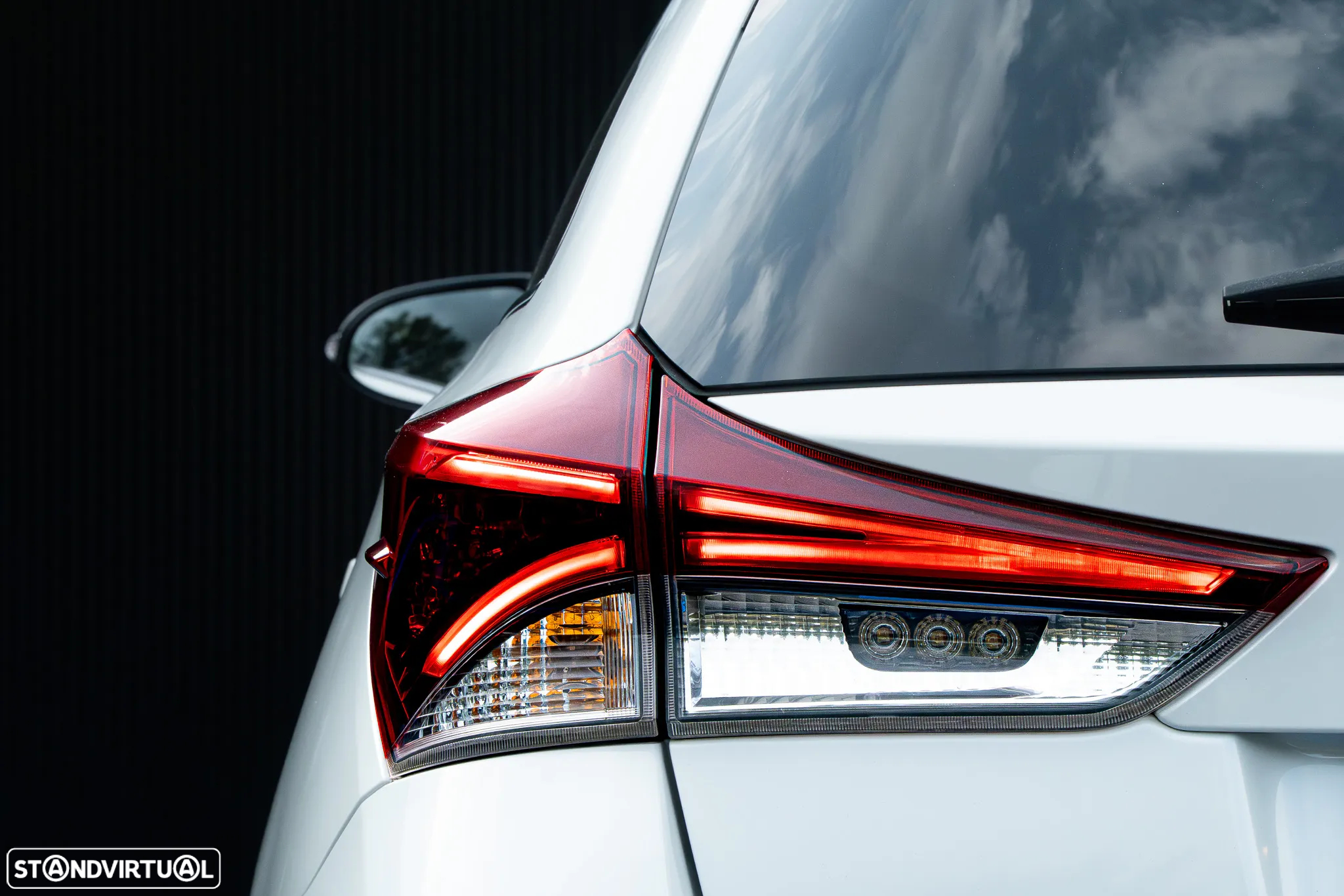 Toyota Auris Touring Sports 1.4 D-4D Com+P.Sport - 6