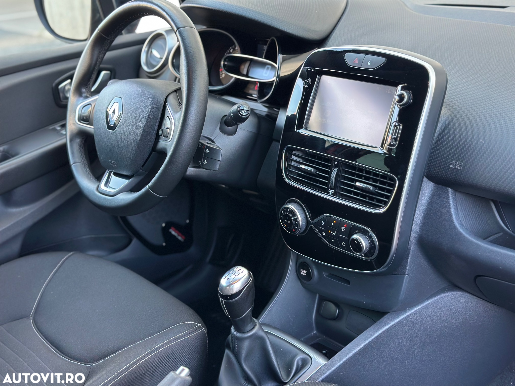 Renault Clio (Energy) TCe 90 Start & Stop LIMITED - 21