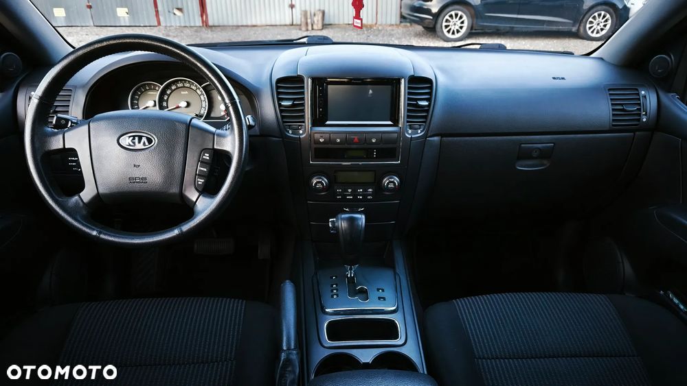 Kia Sorento - 22