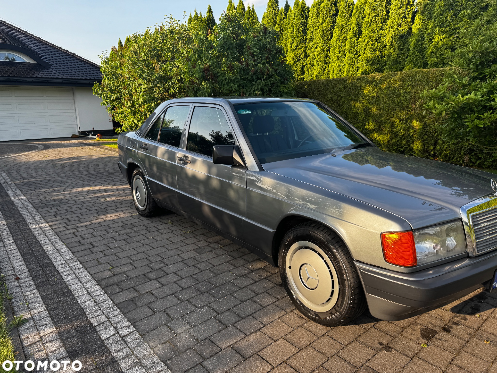Mercedes-Benz W201 (190) - 6