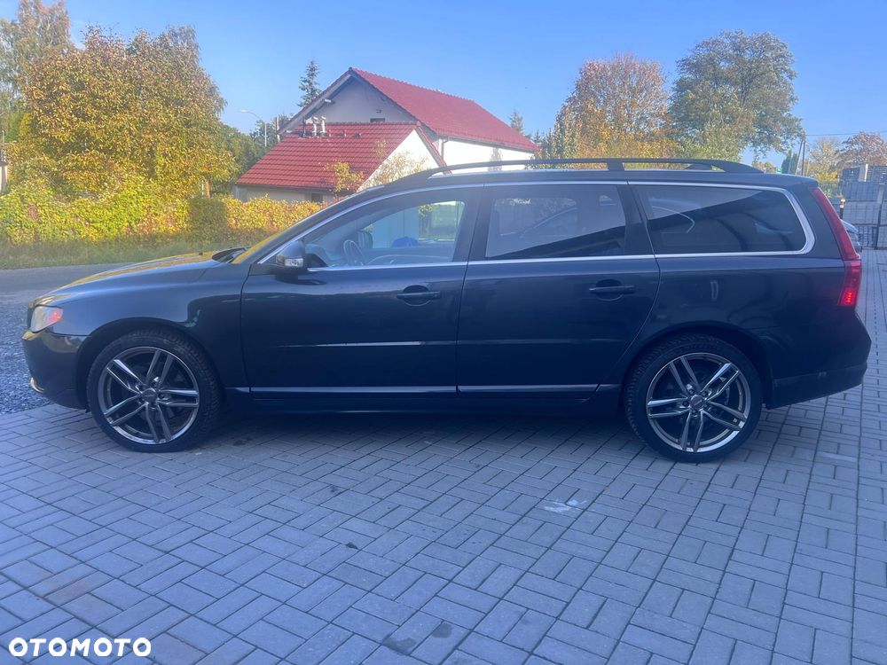 Volvo V70 D3 Geartronic Kinetic - 10