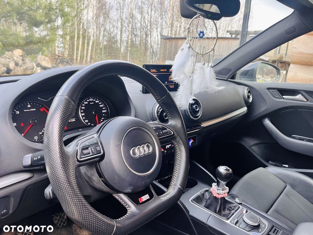 Audi A3 Sportback 2.0 TDI S line Sportpaket - 7