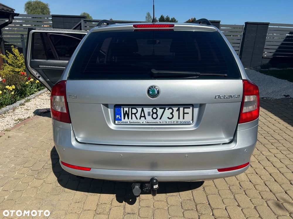 Skoda Octavia 1.6 TDI Active - 16