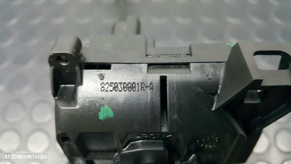 FECHADURA PORTA TRASEIRA ESQUERDA RENAULT MEGANE III BERLINA 5 P AUTHENTIQUE - 6