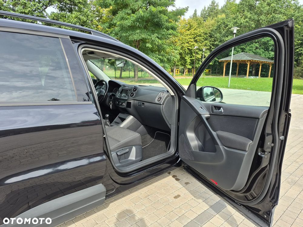 Volkswagen Tiguan 2.0 TDI DPF BlueMotion Technology Trend & Fun - 31
