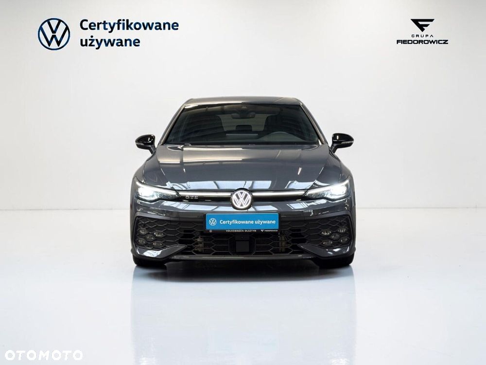 Volkswagen Golf - 15