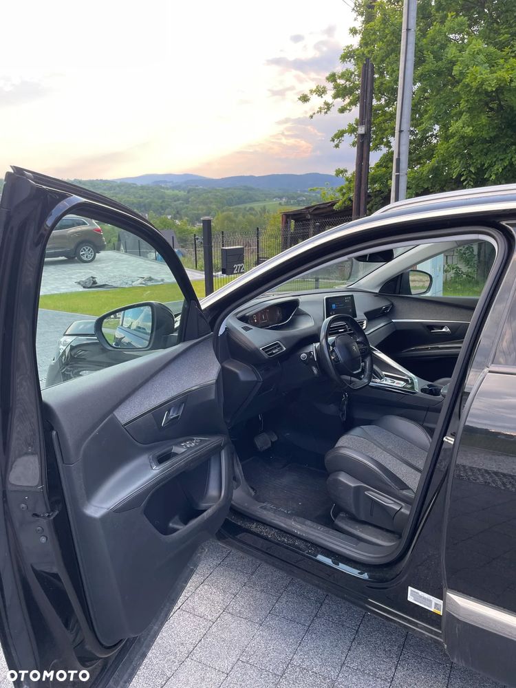 Peugeot 5008 BlueHDi 120 EAT6 Allure - 14
