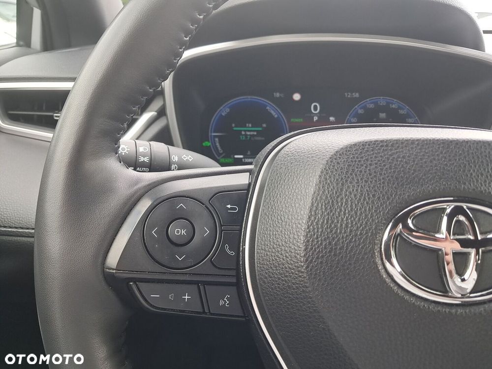 Toyota Corolla Cross 2.0 Hybrid Style - 24