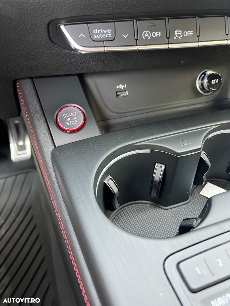 Audi A4 2.0 TDI S tronic Sport - 28