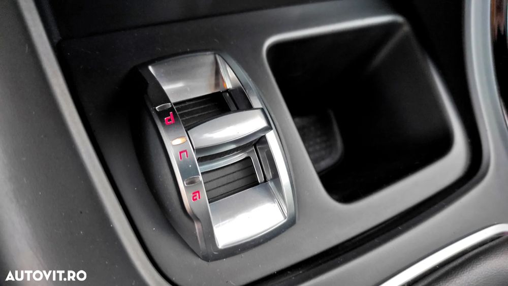 Alfa Romeo Giulietta 1.4 TB 16V Multiair - 25