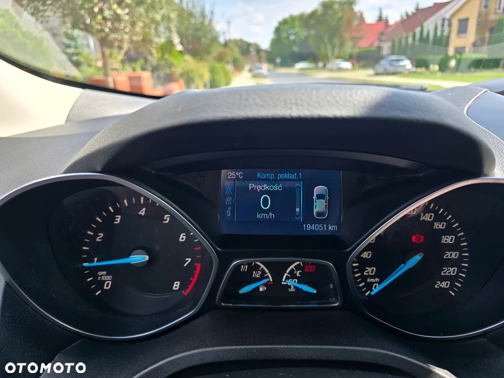 Ford Kuga - 5