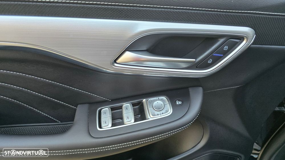 MG Marvel R 70 kWh AWD Performance - 10