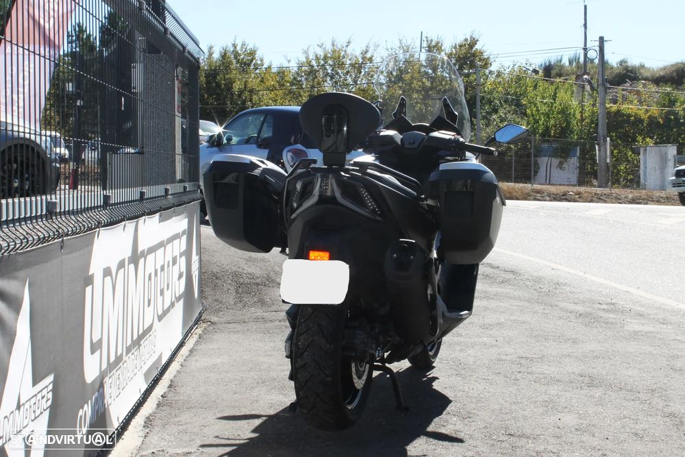 Kymco AK Premium - 6