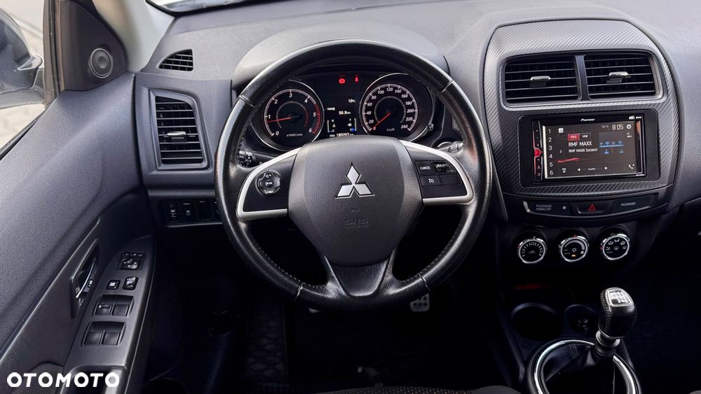 Mitsubishi ASX 1.8 DID Inform AS&G - 32