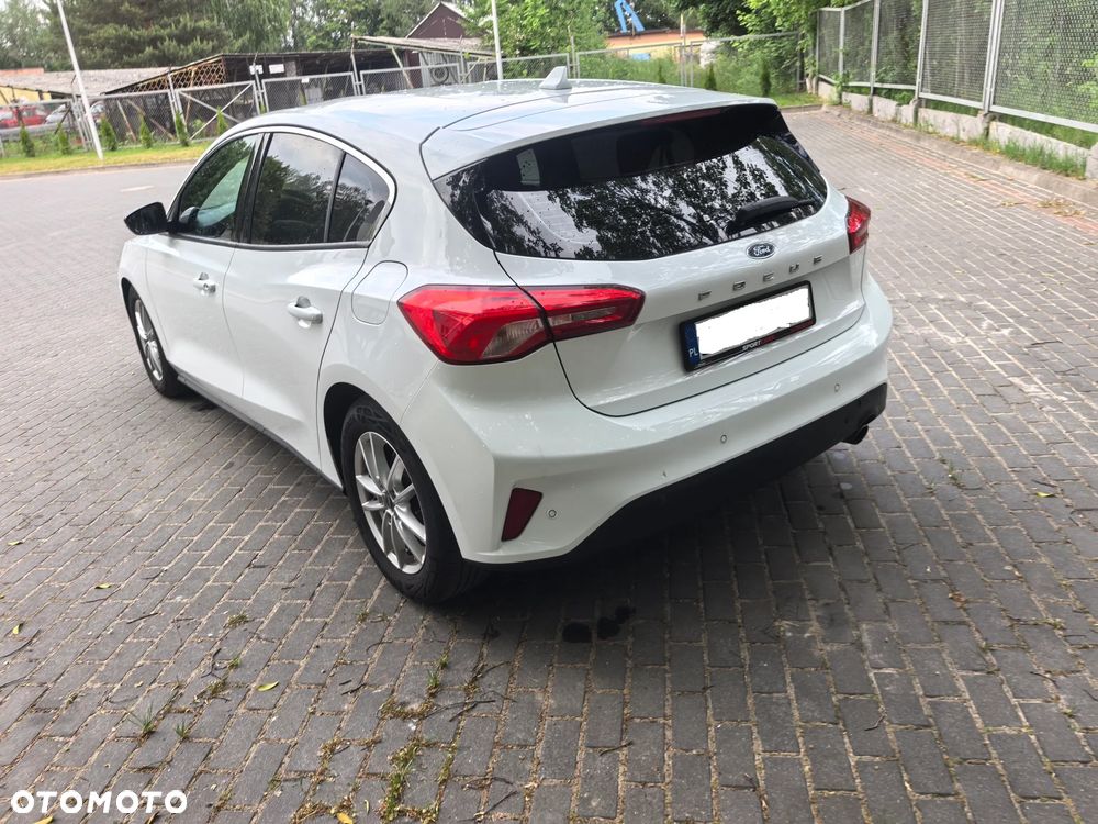 Ford Focus 1.5 EcoBlue Active - 6