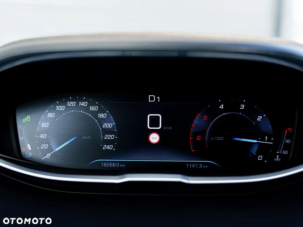 Peugeot 3008 BlueHDi 120 Stop & Start EAT6 Allure - 28