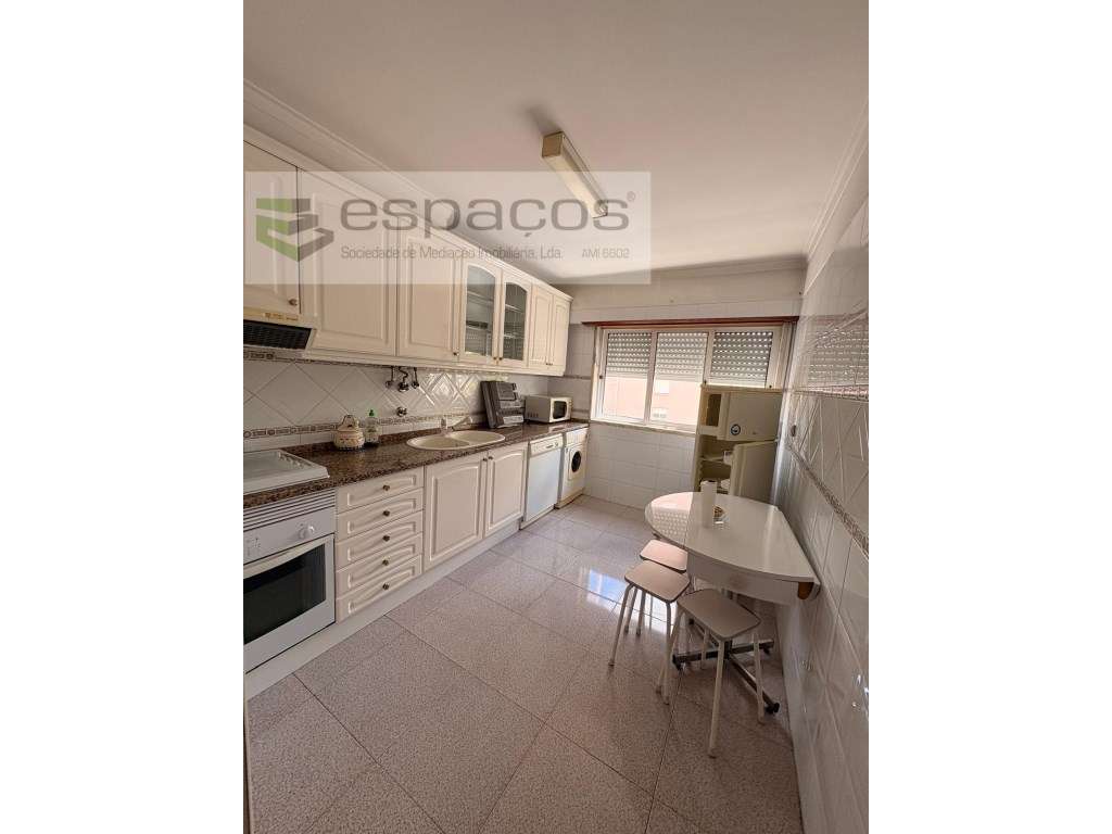 ApartamentoT3 Odivelas ótimo estado - Grande imagem: 2/14
