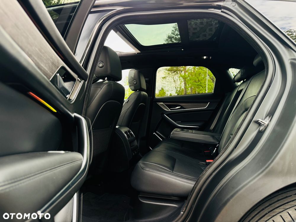 Jaguar F-Pace D200 AWD R-Dynamic HSE - 27