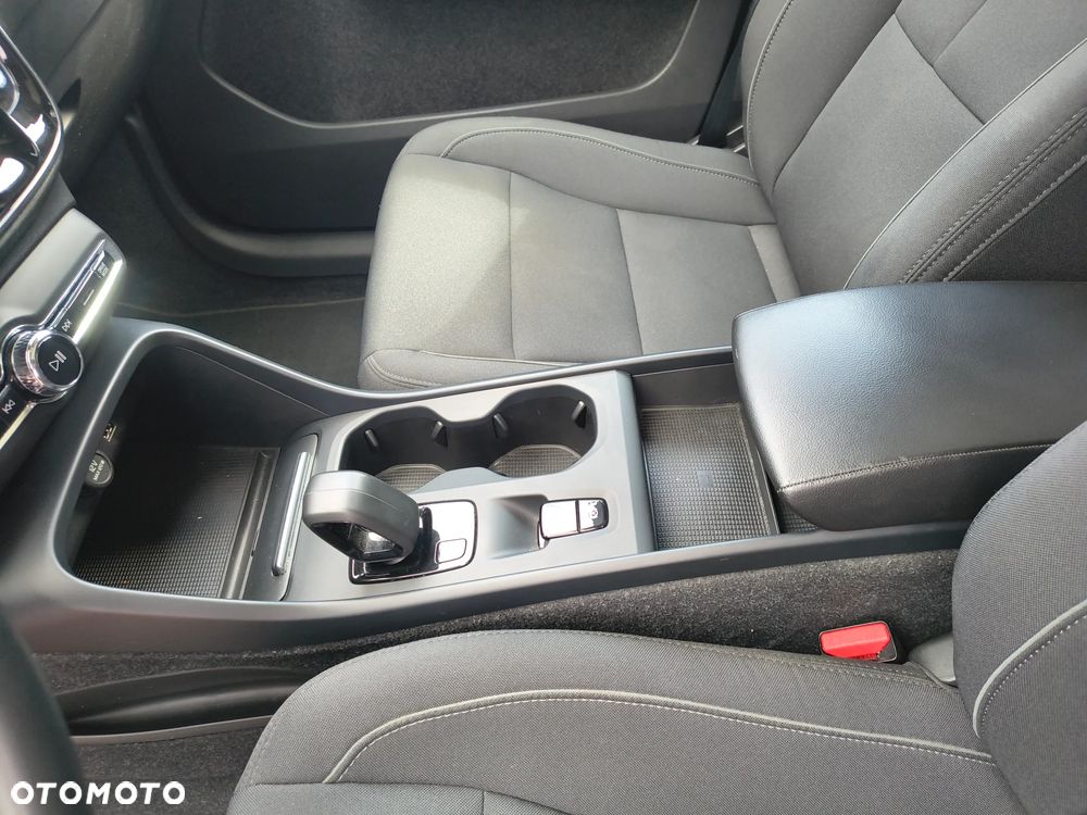 Volvo XC 40 - 15