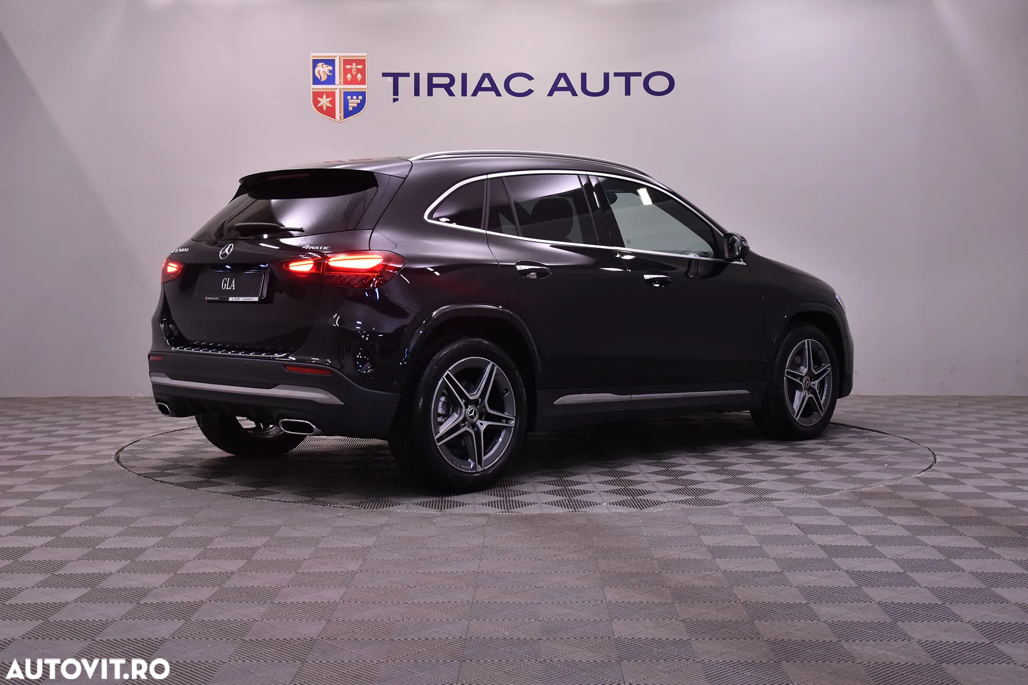 Mercedes-Benz GLA 200 d 4MATIC Aut. - 5
