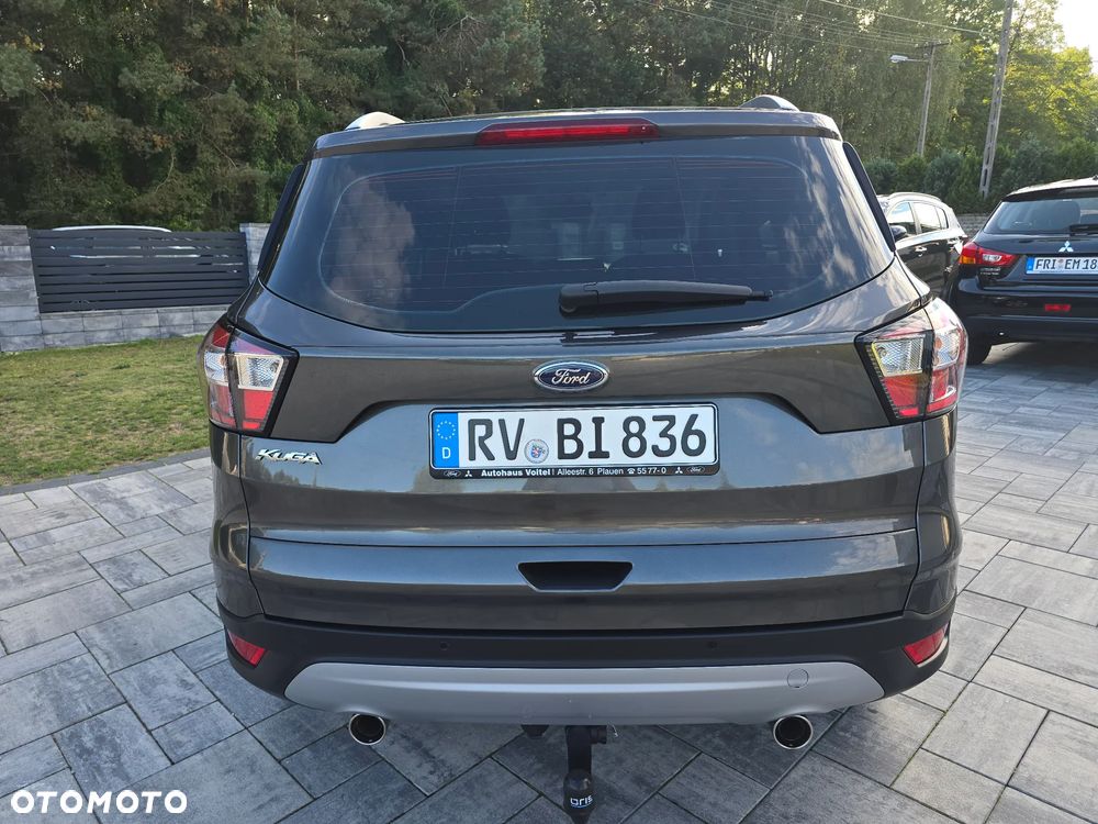 Ford Kuga 2.0 TDCi 4x4 Titanium - 17