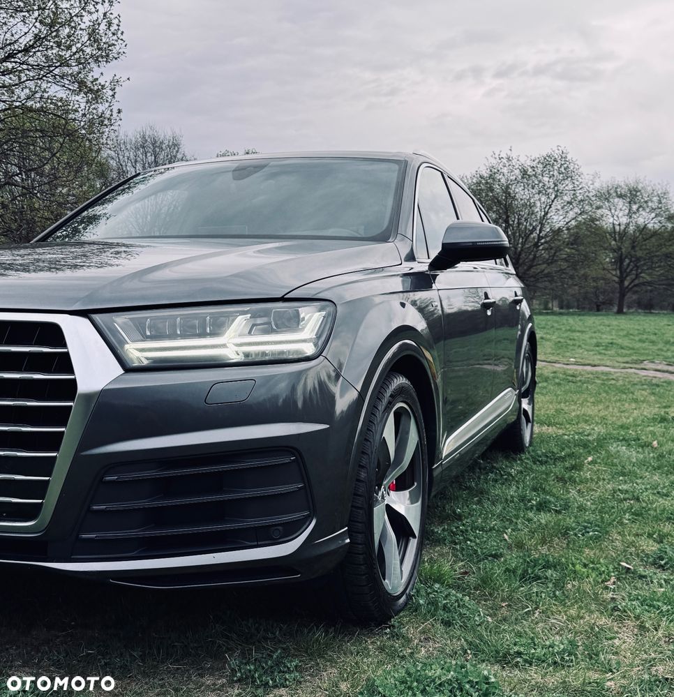 Audi Q7 - 7