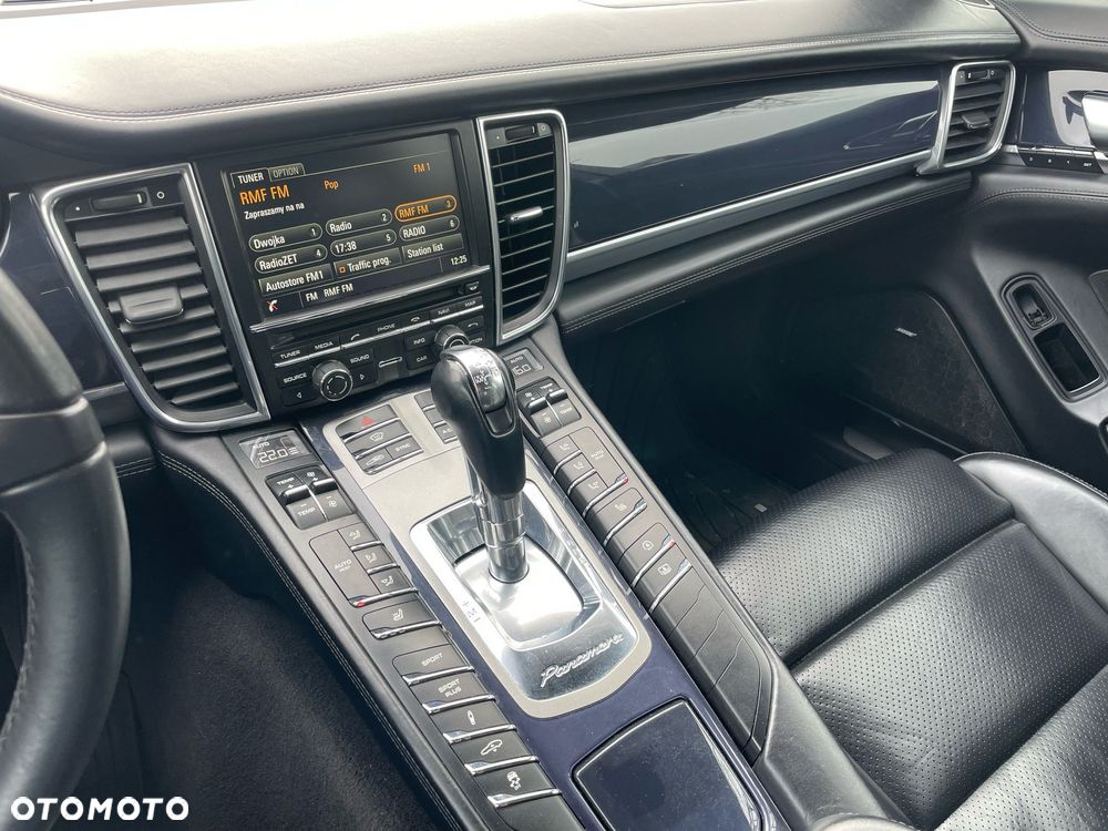 Porsche Panamera Edition - 10