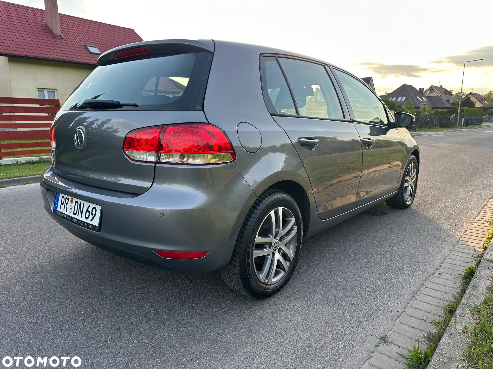 Volkswagen Golf 1.6 Trendline - 4