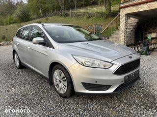 Ford Focus - 1