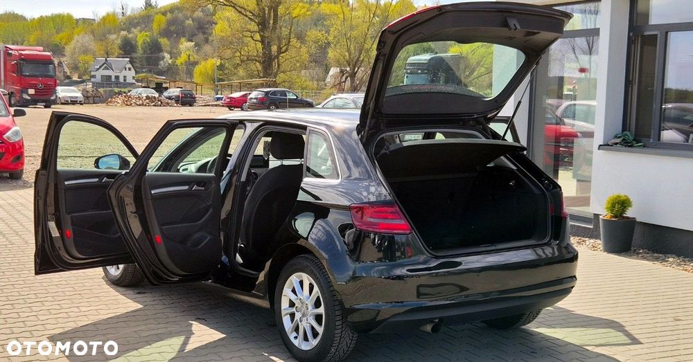 Audi A3 Sportback - 20