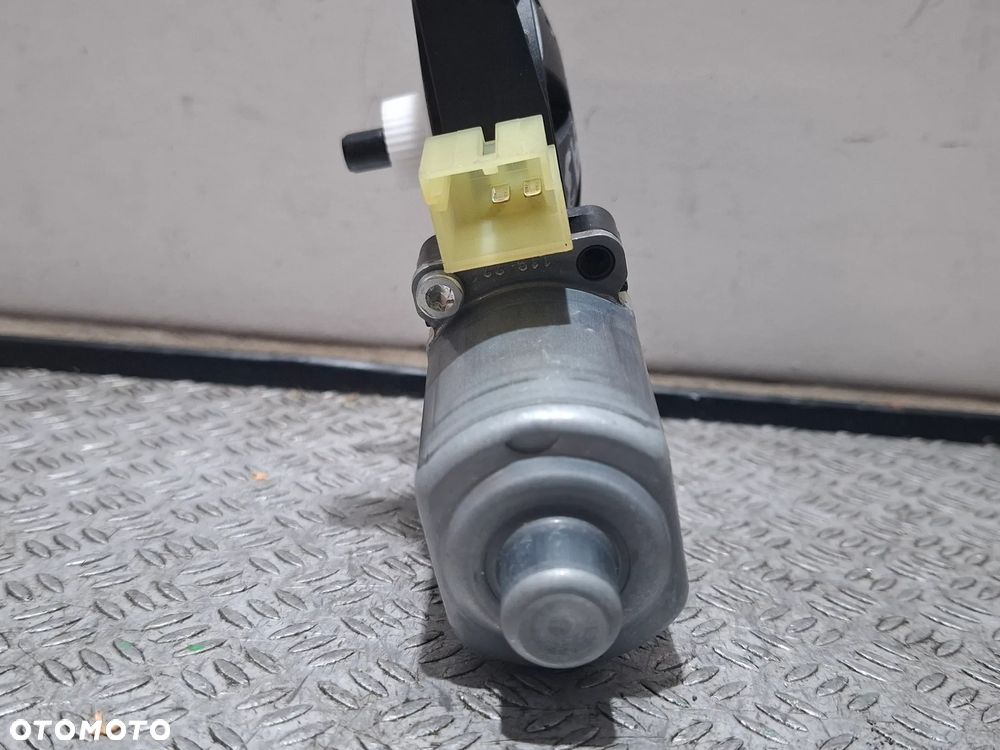 Silniczek podnoszenia szyby drzwi prawy tył Audi A3 sedan R 2022 nr 5Q0959802 - 3