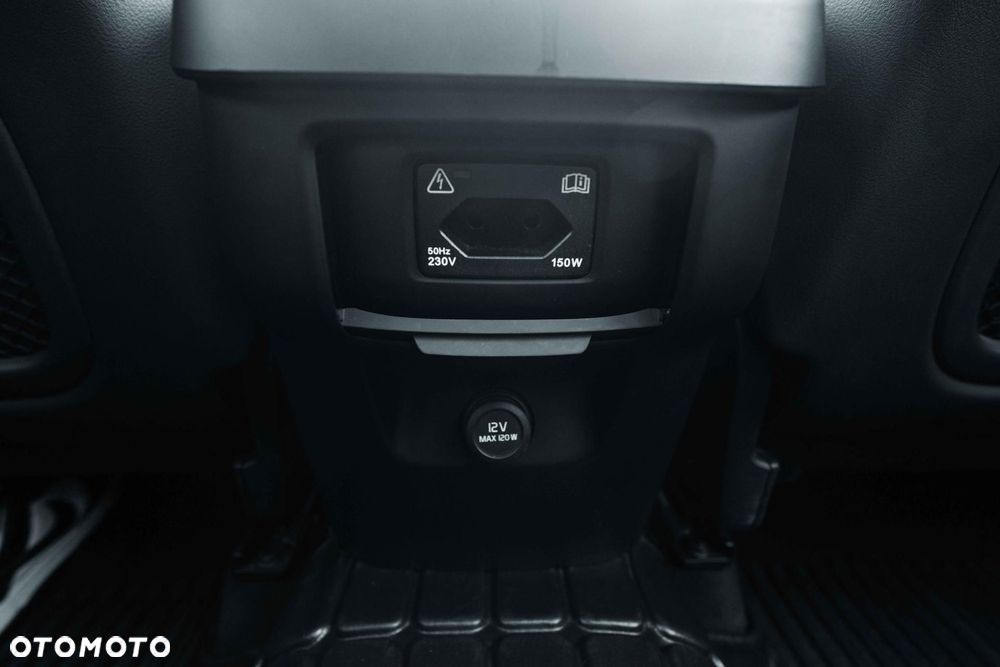 Volvo XC 60 D3 Momentum Pro - 34