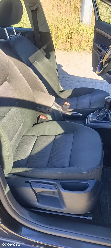 Skoda Octavia 1.6 Elegance - 10