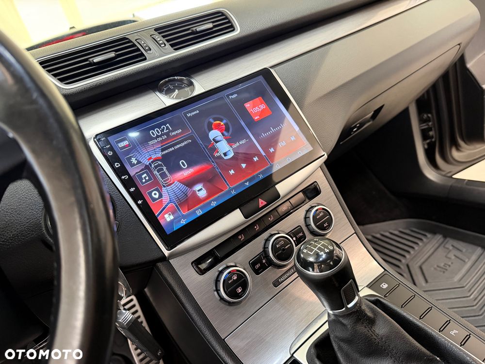 Volkswagen Passat 1.4 TSI Trendline - 26