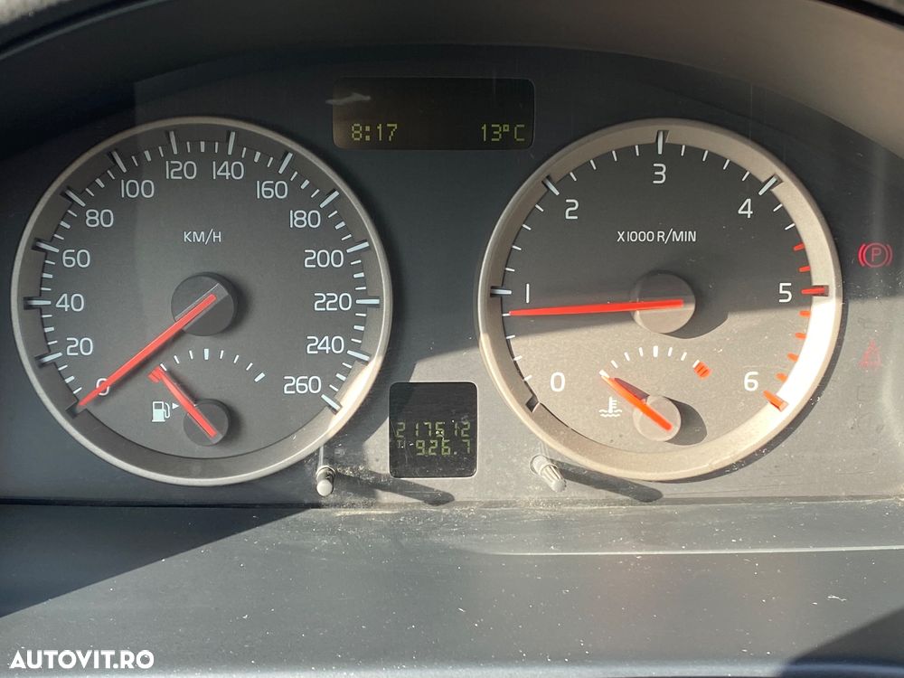 Volvo V50 - 9