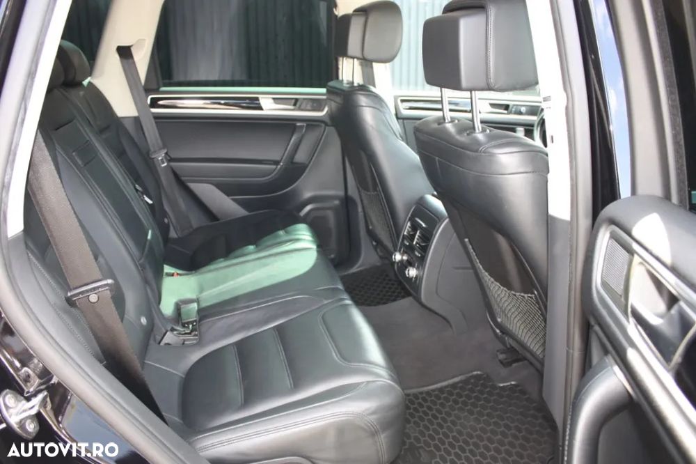 Volkswagen Touareg - 8