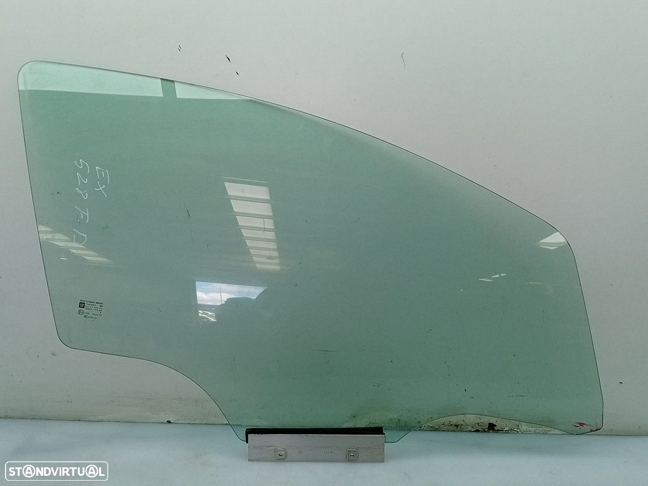 Vidro porta frente direita OPEL Corsa E - 1