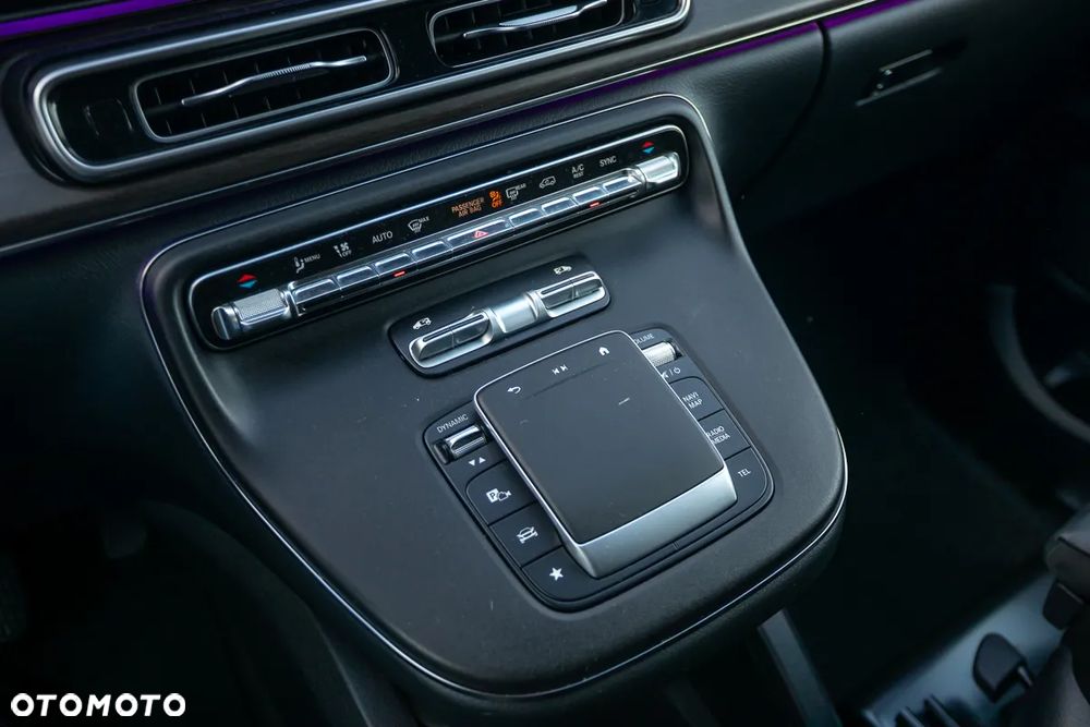 Mercedes-Benz Klasa V 250 d extralang 9G-TRONIC Avantgarde - 30