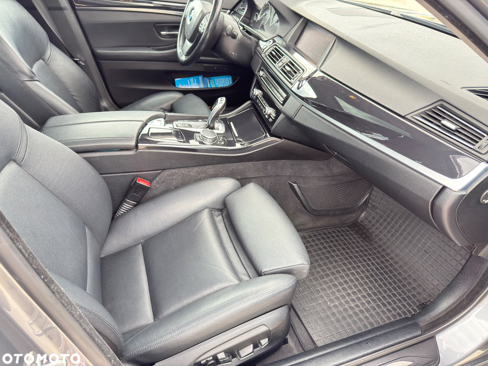 BMW Seria 5 525d xDrive Luxury Line - 19