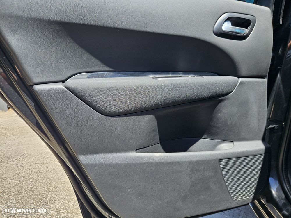 Peugeot 5008 1.6 BlueHDi Style - 44