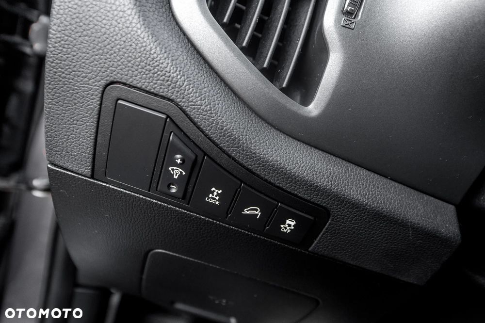 Kia Sportage 2.0 CVVT 4WD Vision - 26