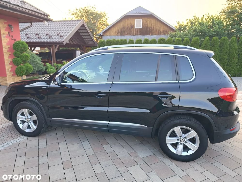 Volkswagen Tiguan 2.0 TDI SCR BlueMotion Technology Lounge Sport & Style - 11