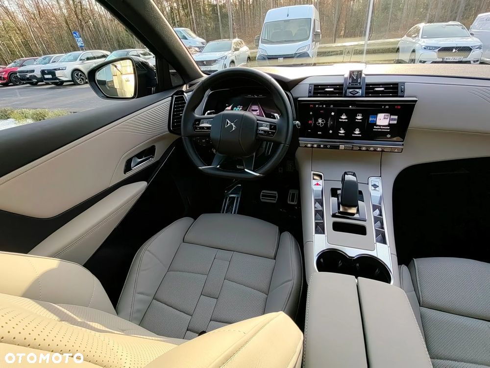 DS Automobiles DS 7 Crossback - 26