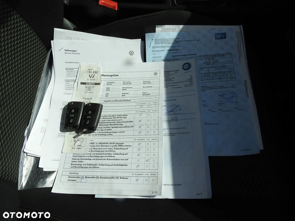 Volkswagen Golf - 20
