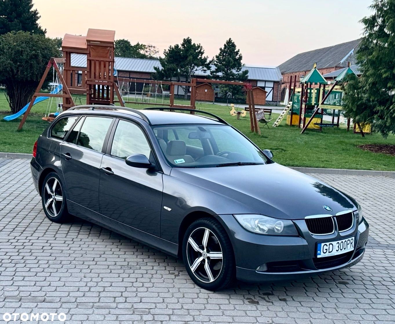 BMW Seria 3 320i - 20
